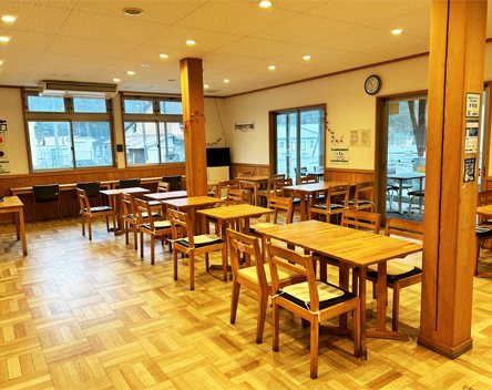 鳥取県日野郡日南町/道の駅にちなん日野川の郷/レストランほっとす